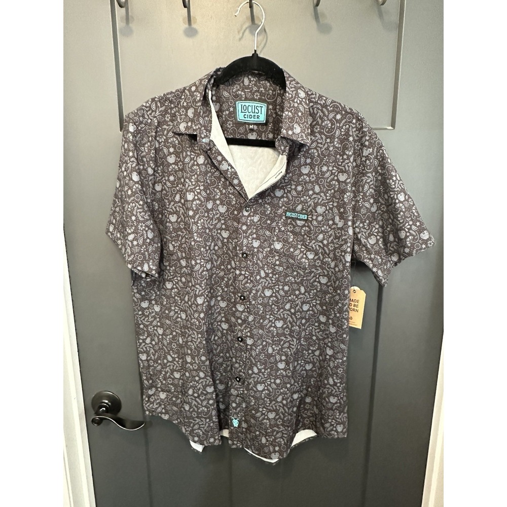Brist Mfg Locust Cider Short‎ Sleeve Button Down Size Medium